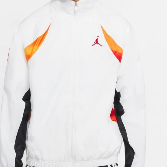 🔥LIKE NEW JORDAN RETRO 11 LEGACY LIGHTWEIGHT JACKET WHITE - Picture 2 of 10